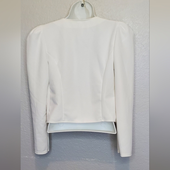 Pearl-Embellished White Textured Puff Shoulders Open Front Jacket - Picture 8 of 8